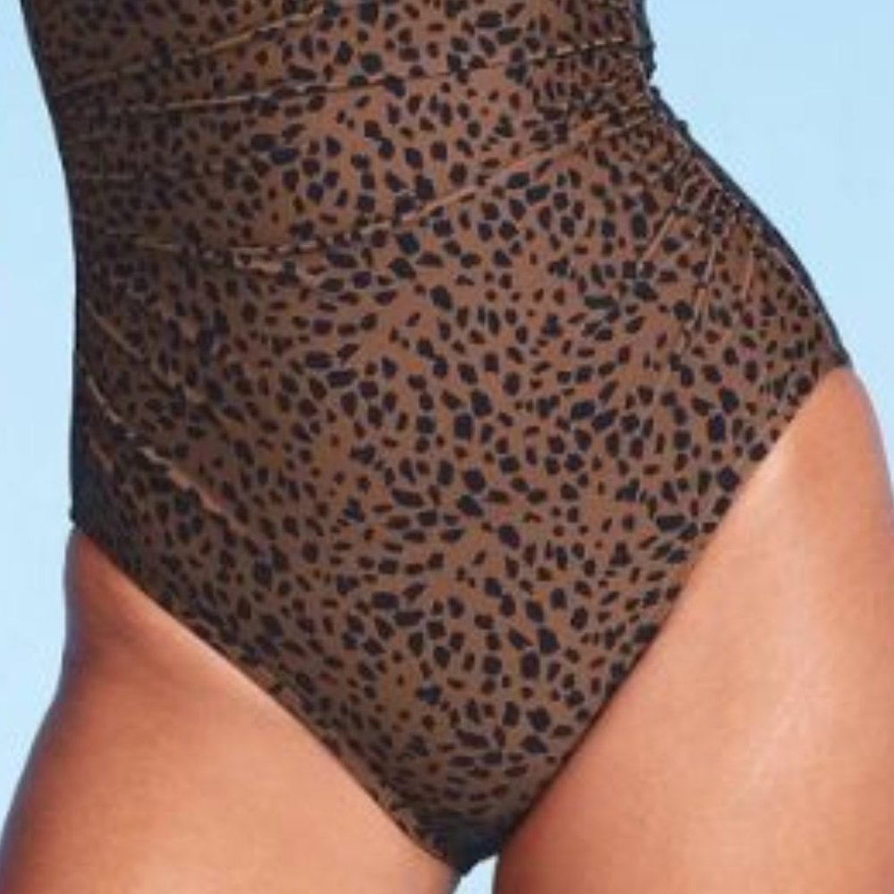 KONA SOL Flounce Bandeau High Coverage One Piece Swimsuit ๐ NEW!! - Picture 3 of 12